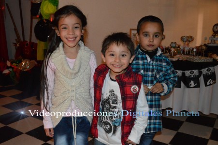 50 marisa laura_00137